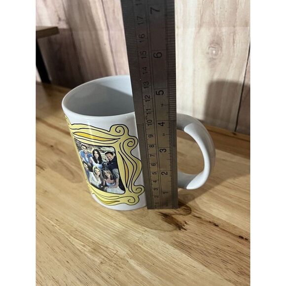 Vintage Friends TV Series Yellow Frame White Mug - Picture 8 of 9